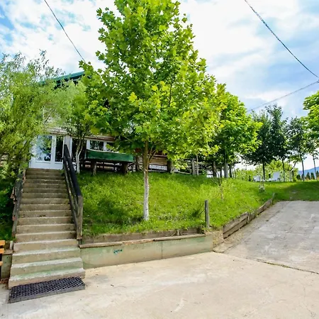 River 6 بيهاتش